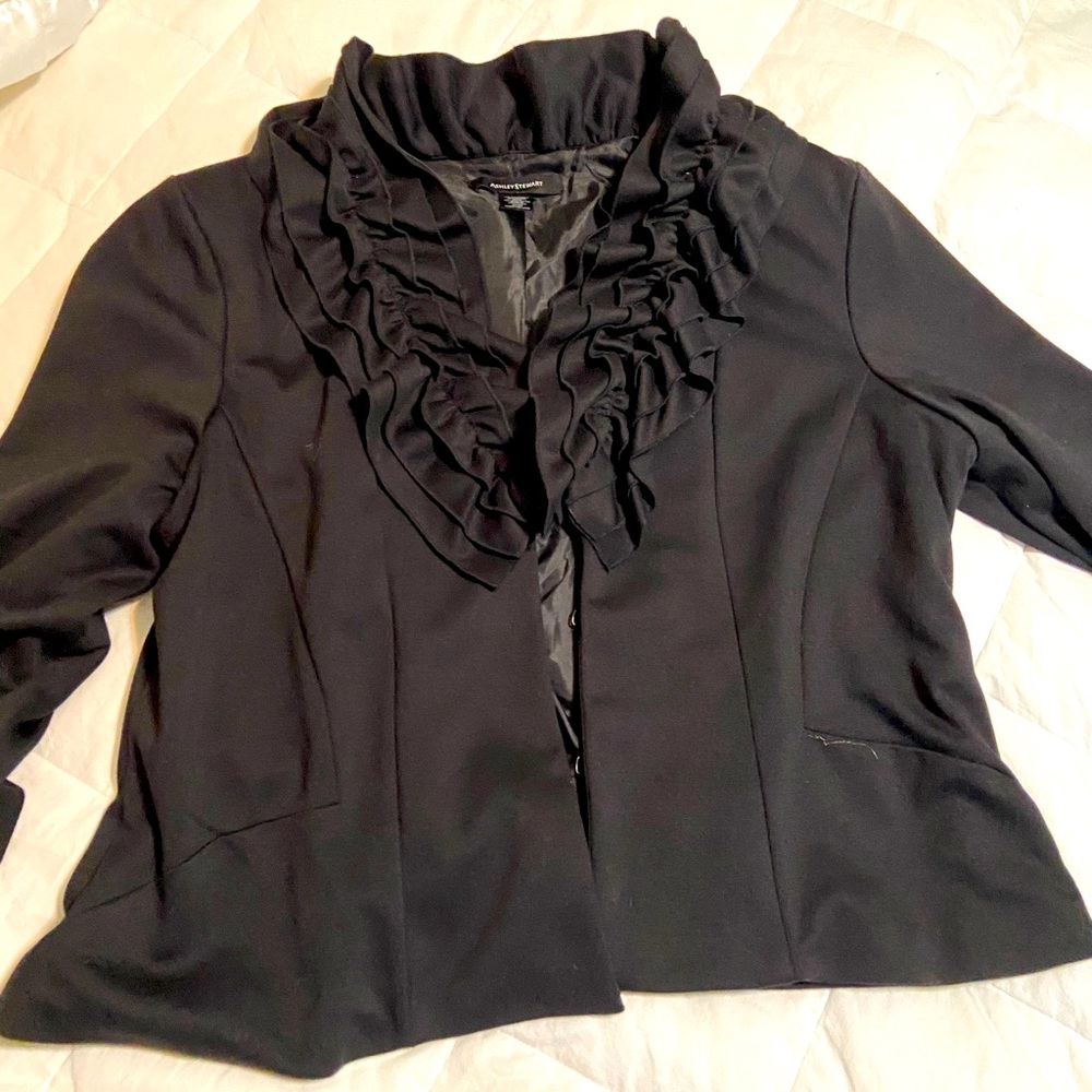 Ruffled blazer